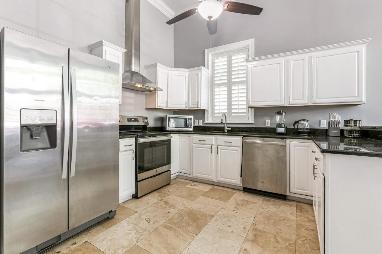 Hosteeva Modern Condo Near Magazine St & Close To Fq New Orleans Buitenkant foto
